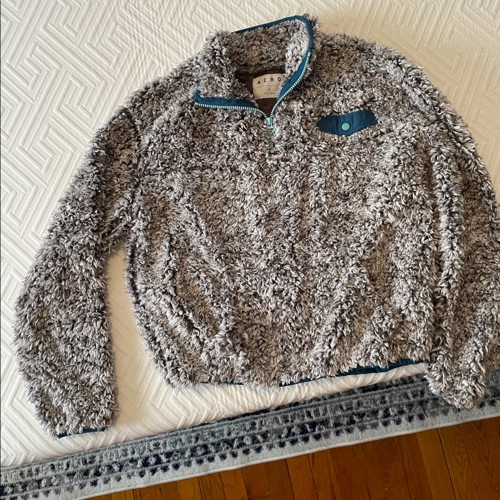 Teddy Quarter-Zip Pullover (size M)